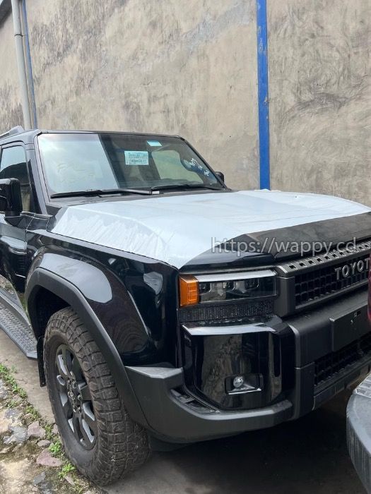 Toyota land cruiser prado 2024