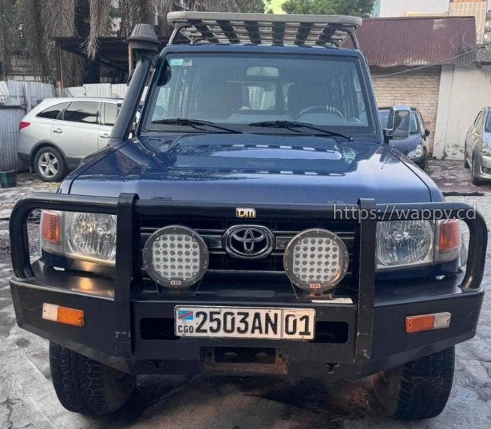 🚘Toyota land cruiser 5 portière 2013