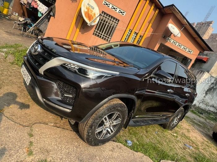 🚘TOYOTA FORTUNER  2022-2023