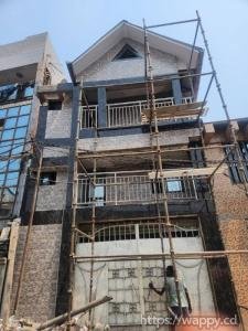 Parcelle en incluant un bâtiment en étage R+2