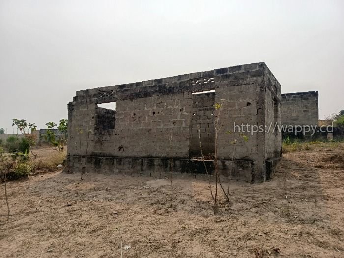 Opportunité parcelle 20x20m avec maison
