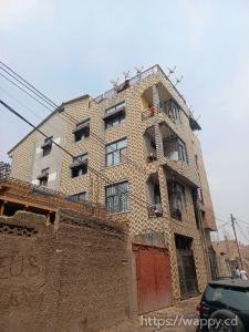 Immeuble R+3 avec 8 Appartements – Barumbu