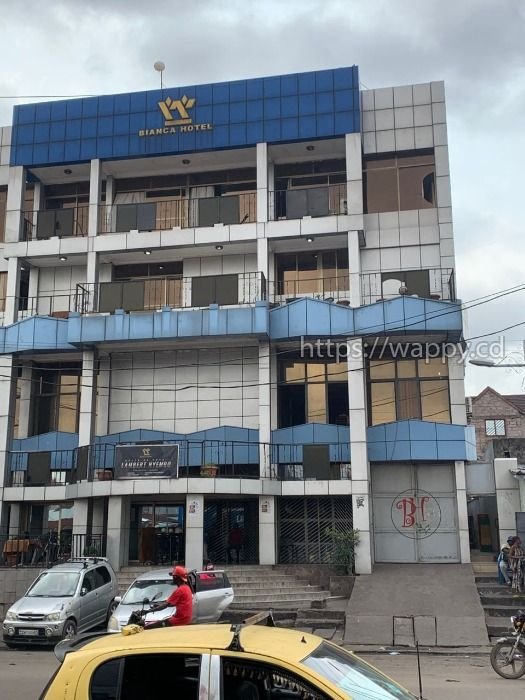 Immeuble Hôtel BIAKA – Kasa Vubu (Victoire)