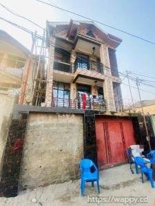 Opportunité Immeuble Locatif R+3 à Kintambo