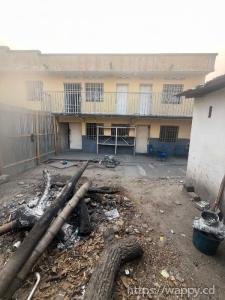 Parcelle avec maison R+1 – Lemba terminus