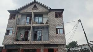 Appartement à louer ,Terre Jaune Nsele