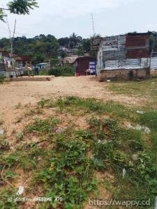 Terrain avec Hangars habitables