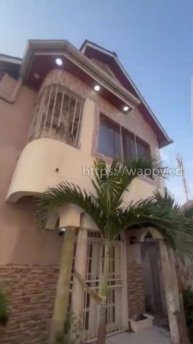 Résidence moderne R+1 - Quartier CPA Mushie