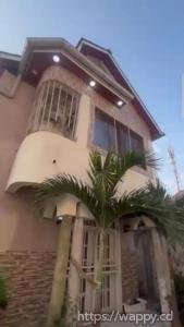 Résidence moderne R+1 - Quartier CPA Mushie