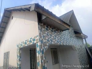 PARCELLE BÂTIE DE 250 m² – CAMP PM, N'sele