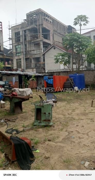 TERRAIN VIDE BIEN SITUÉ À NGALIEMA – Météo