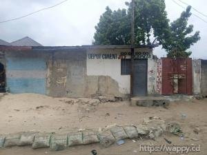 PARCELLE LOCATIVE – PASCAL / ROUTE MOKALI