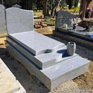 Créations et vente pierres tombales personnalisée