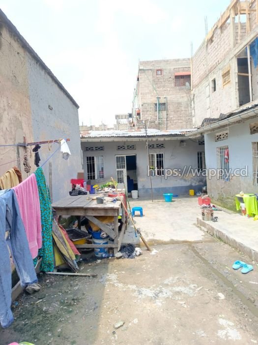 Parcelle morcelée avec revenu 500$/mois