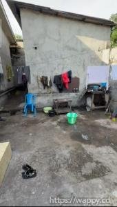 Parcelle 200m² avec maison 3 chambres + studio