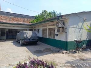 Parcelle à Bon Marché Libanais, Barumbu