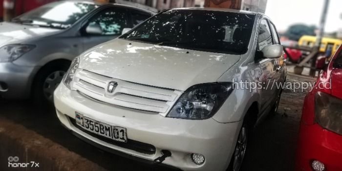 Toyota ist 2.0L / 2006 automatique