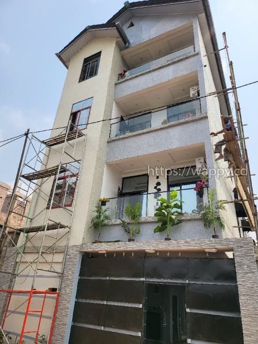 Immeuble locatif de 7 appartements à Bandal