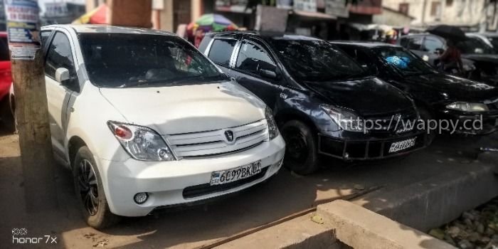 Toyota ist 2006