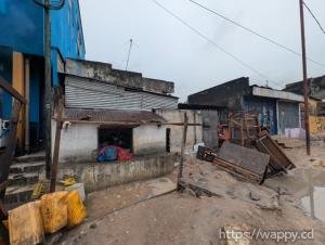 PARCELLE DE 500 M² À LINGWALA – HUILERIE