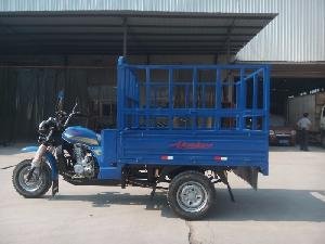 Tricycle / tuc tuc / bajaj
