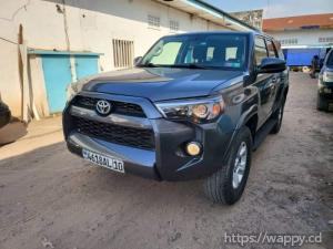 TOYOTA 4RUNNER