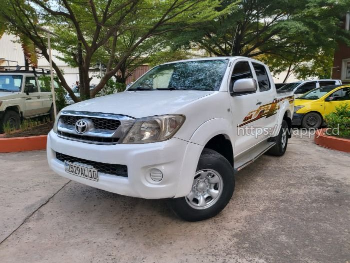 TOYOTA HILUX PICK-UP