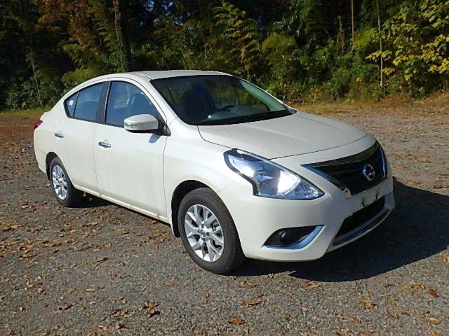 NISSAN SUNNY 2016