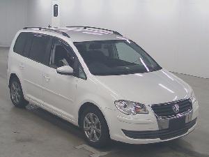 VOLKSWAGEN GOLF TOURAN 2010