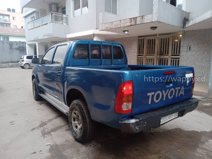 TOYOTA HILUX 2015