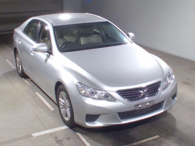 Toyota Mark x 2015