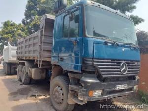 Camion marque Mercedes Actros 30 tonnes à vendre