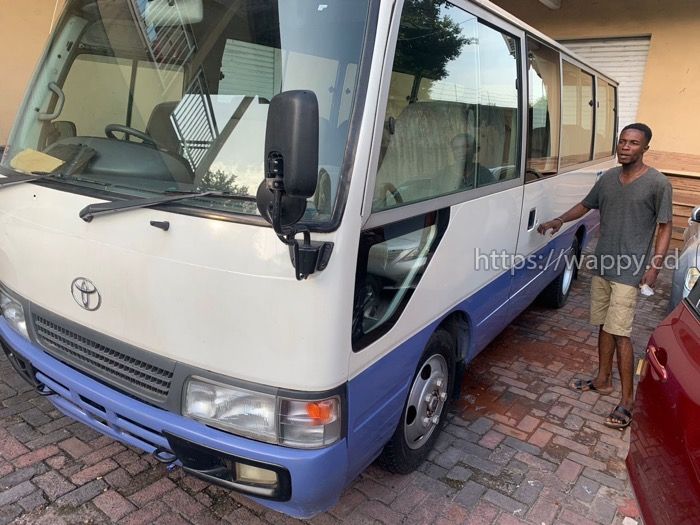 Bus Toyota Coaster