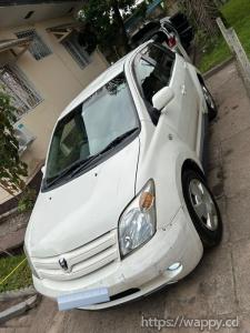 TOYOTA IST