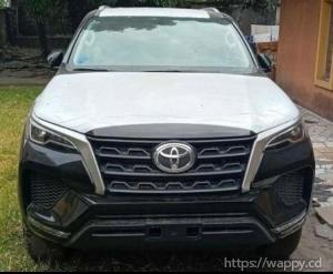 Toyota fortuner 2023