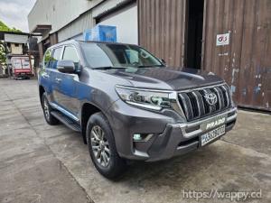 Toyota prado full option