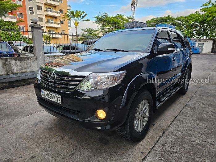 Toyota Fortuner (CFAO) Annee : 2015 (Authentique)