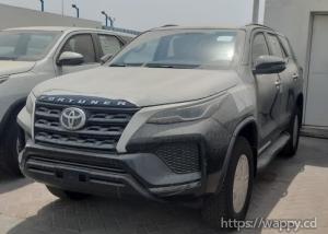 Toyota Fortuner 2023