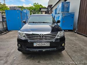 TOYOTA FORTUNER 2015