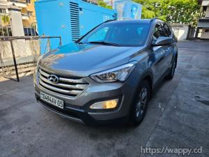 Hyundai santa fe 2016