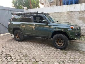 Toyota Runner 2022 authentique