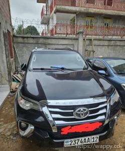 TOYOTA  FORTUNER 2019