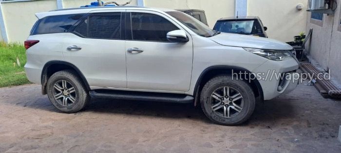 Toyota Fortuner 2023