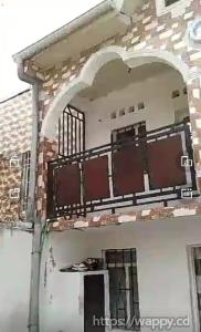 Maison de 3 chambres à Lemba super