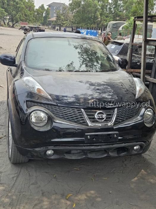 Nissan Juke sans plaque